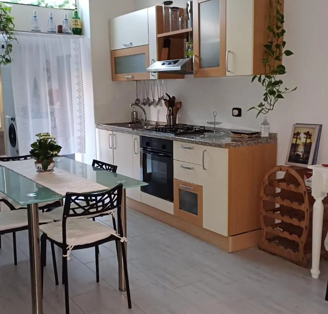 A Casa Di Pino Apartment Alghero
